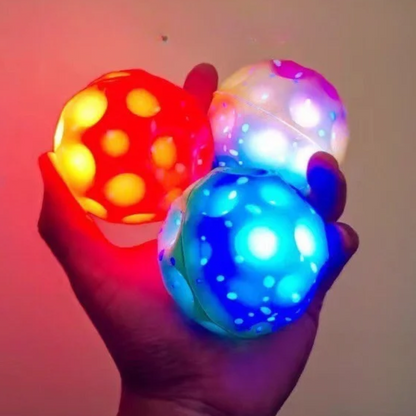 LED LIGHT-UP MOON BALL